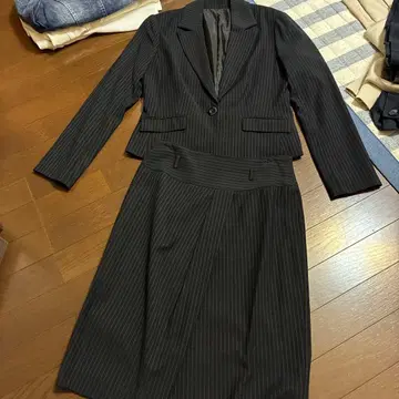 블랙 스트라이프 수트 세트