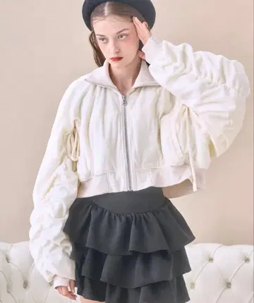 Lovilyn 개더 리본 벨로아 자켓