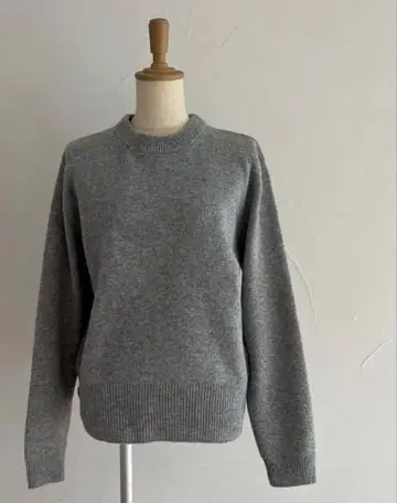 julynine 크루넥 니트 그레이