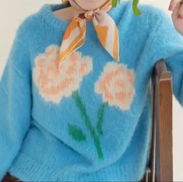 child woman 꽃 모티브 모헤어 니트