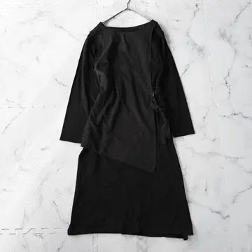 새상품급 HARE 이소재 레이어드 원피스 블랙 스웨이드