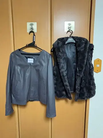 가죽 자켓 숏 스타일 & 후드 부착 인조 모피 베스트 2세트