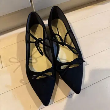 LE TALON 포인티드 더블 리본 플랫슈즈 블랙 23.5