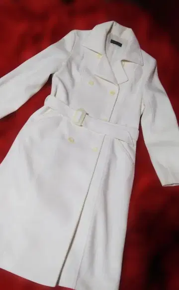 화이트 롱 코트 새상품급