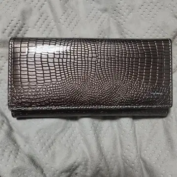 천연 가죽 메탈릭 브라운 장지갑