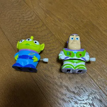 도쿄 디즈니 리조트 버즈 & 리틀 그린맨