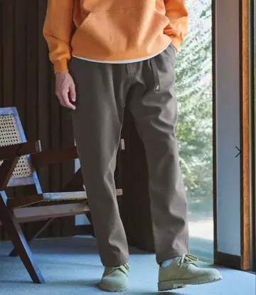 유나이티드 애로우즈 그라미치 다크 브라운 이지 팬츠