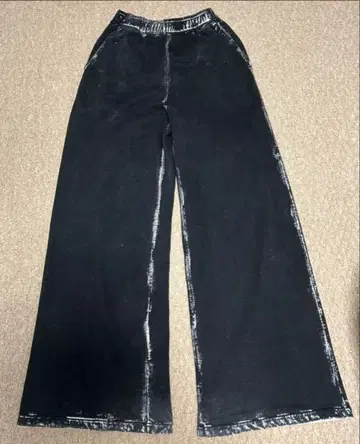 존 로렌스 설리번 STUDIOUS 별주 블리치 맨투맨 와이드 팬츠