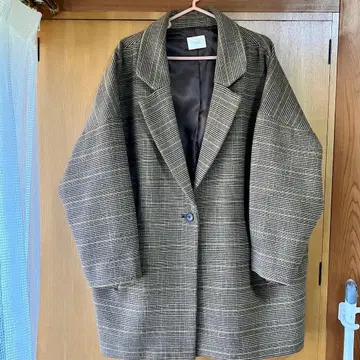 LOWRYSFARM 브라운 체크 무늬 코트