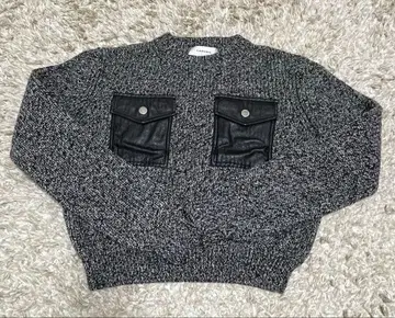 [ 새상품급 ] 칼벤 인조 가죽 포켓 부착 스웨터 여성용