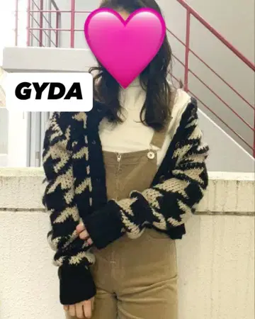 GYDA 가디건