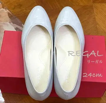 REGAL 리갈 그레이 펌프스 에나멜 24cm