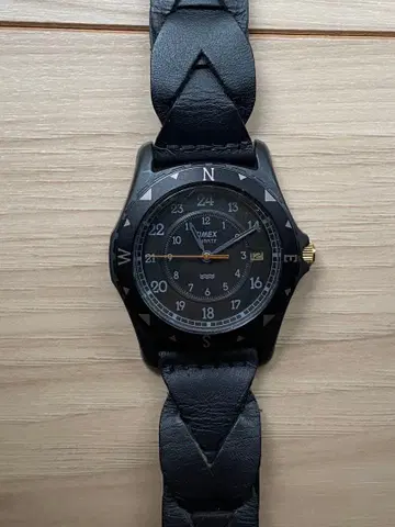 TIMEX 시계 블랙