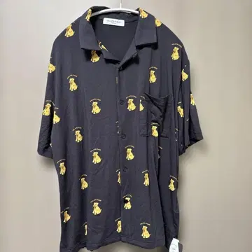 젤라또피케 옴 슈나우저 패턴 셔츠 반팔