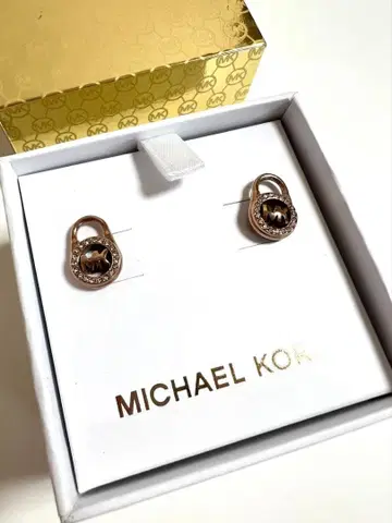 하와이 구매 MICHAEL KORS 로고 귀걸이 박스 포함