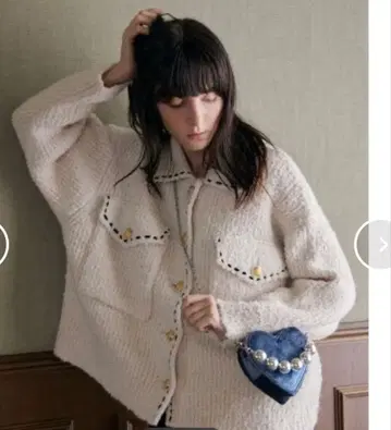 COEL 스티치 부클레 니트 자켓 아이보리