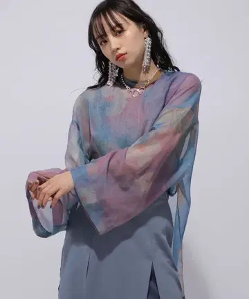 HARE 서울 플라워 시어 풀오버