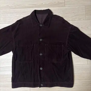 GU 다크 브라운 버튼 업 자켓