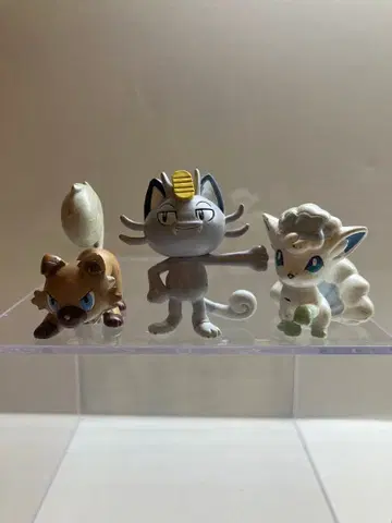 포켓몬 피규어 세트 3개 세트 이완코 나옹 애로라의 모습 로토무