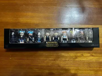 미개봉 원피스 GOLD 큐브릭 골드 베어브릭