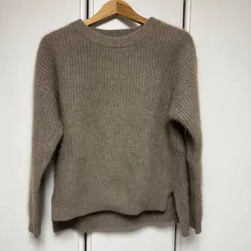 NOBLE 노블 니트 브라운 라쿤 YAK