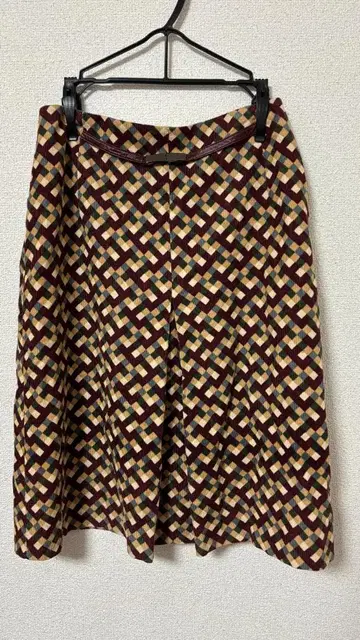 Brahmin 지오메트릭 디자인 패턴 스커트 40