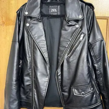ZARA 블랙 라이더 자켓