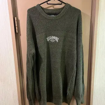 빌라봉 billabong 올리브 그린 크루넥 니트