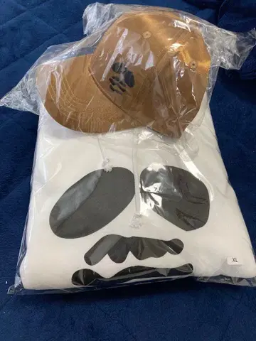 L'Arc~en~Ciel Ken 그 여아가 입고 있는 후드티와 캡 세트