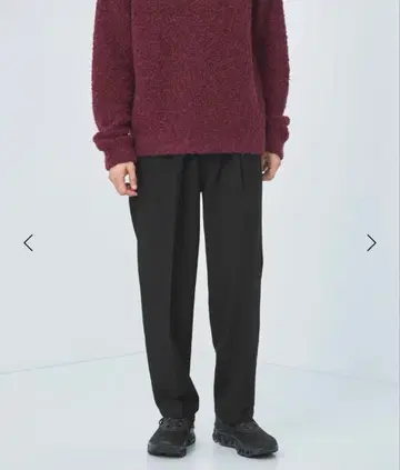 그린 라벨 블랙 슬랙스