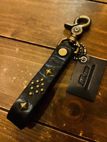 새상품급 HTC x 론 헤르만 캘리포니아 가죽 키링