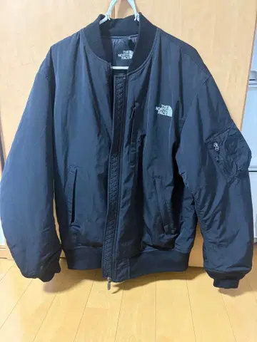 THE NORTH FACE 인슐레이션 봄버 자켓 L 사이즈 블랙 컬러
