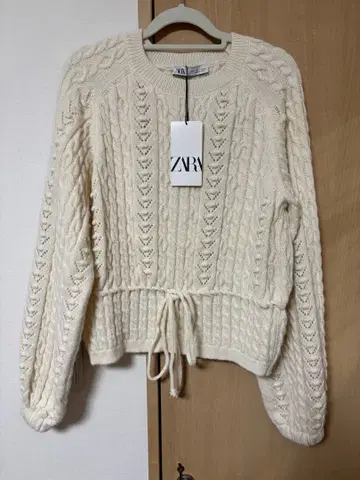 ZARA 니트 택 포함