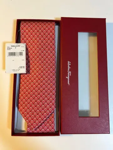 새상품 Ferragamo 페라가모 넥타이
