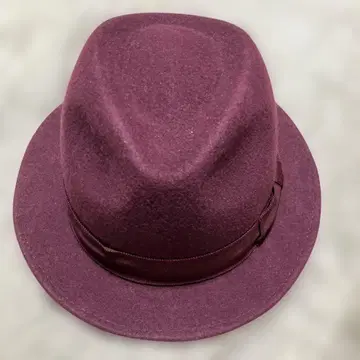 이프티아트 2024년 가을/겨울 울 햇 버건디 M 사이즈