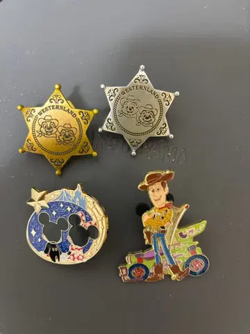 디즈니 캐릭터 핀 배지 세트