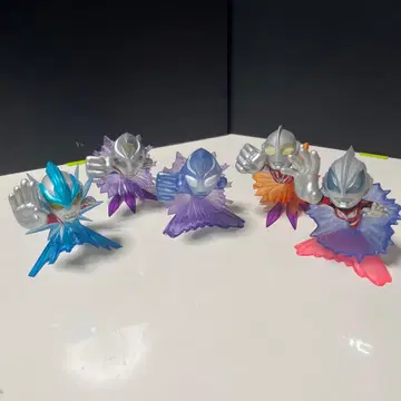 울트라맨 피규어 5체 세트