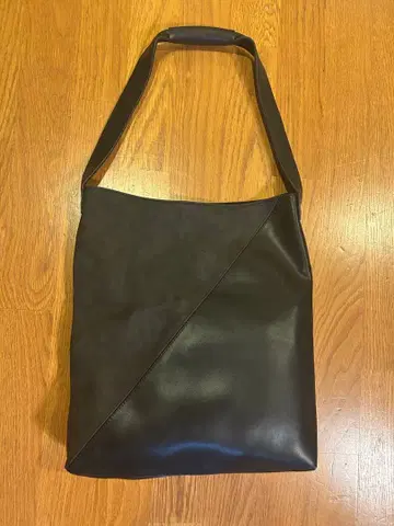 니콜 클럽 포맨 블랙 바이컬러 숄더백 미사용 새상품!