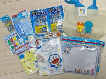 도라에몽 굿즈 세트