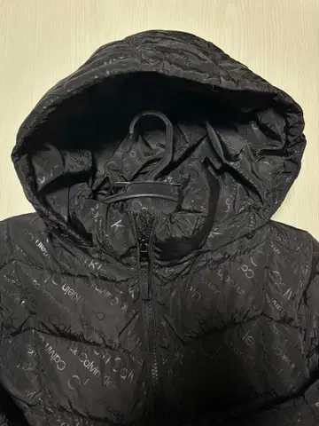 캘빈 클라인 다운 블랙