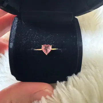 Alice in Tinyroom Dorothy 반지 스트로베리 쿼츠