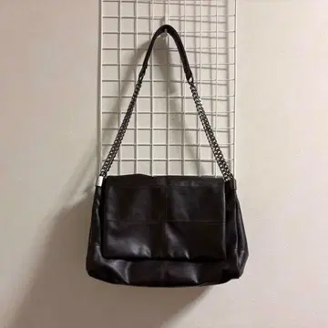 ZARA 플랩 락카 숄더백 브라운