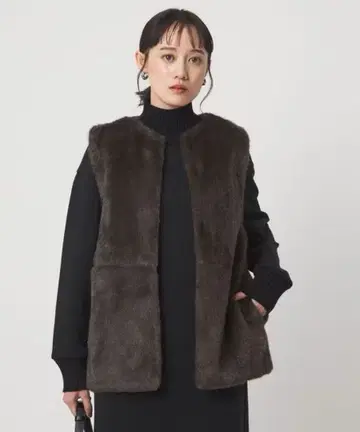 green label relaxing 인조 모피 베스트