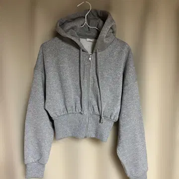 새상품급 멋스러운 그레이 크롭 후드티 실버 라메