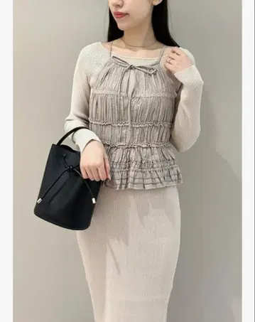 [스나이델] 아메슬리x오프숄더 니트 세트