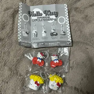 헬로키티 아메리칸 디자인 메지루시 액세서리