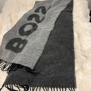 BOSS 로고 머플러 그레이/다크 그레이