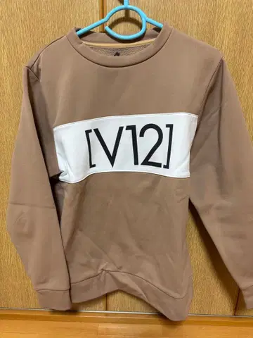 [V12] 브라운 트레이닝복 L 사이즈