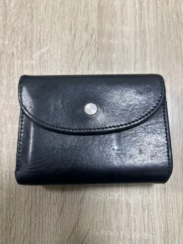 이루 컴팩트 지갑