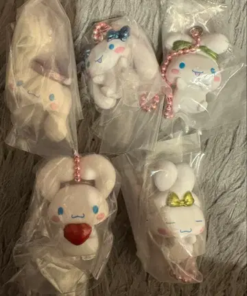 시나모롤 오미미데부라린 마스코트 컴프 세트